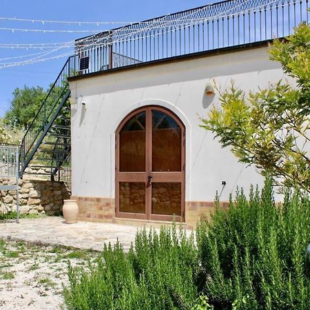 Roba Albanisi Hotel Aragona Kültér fotó