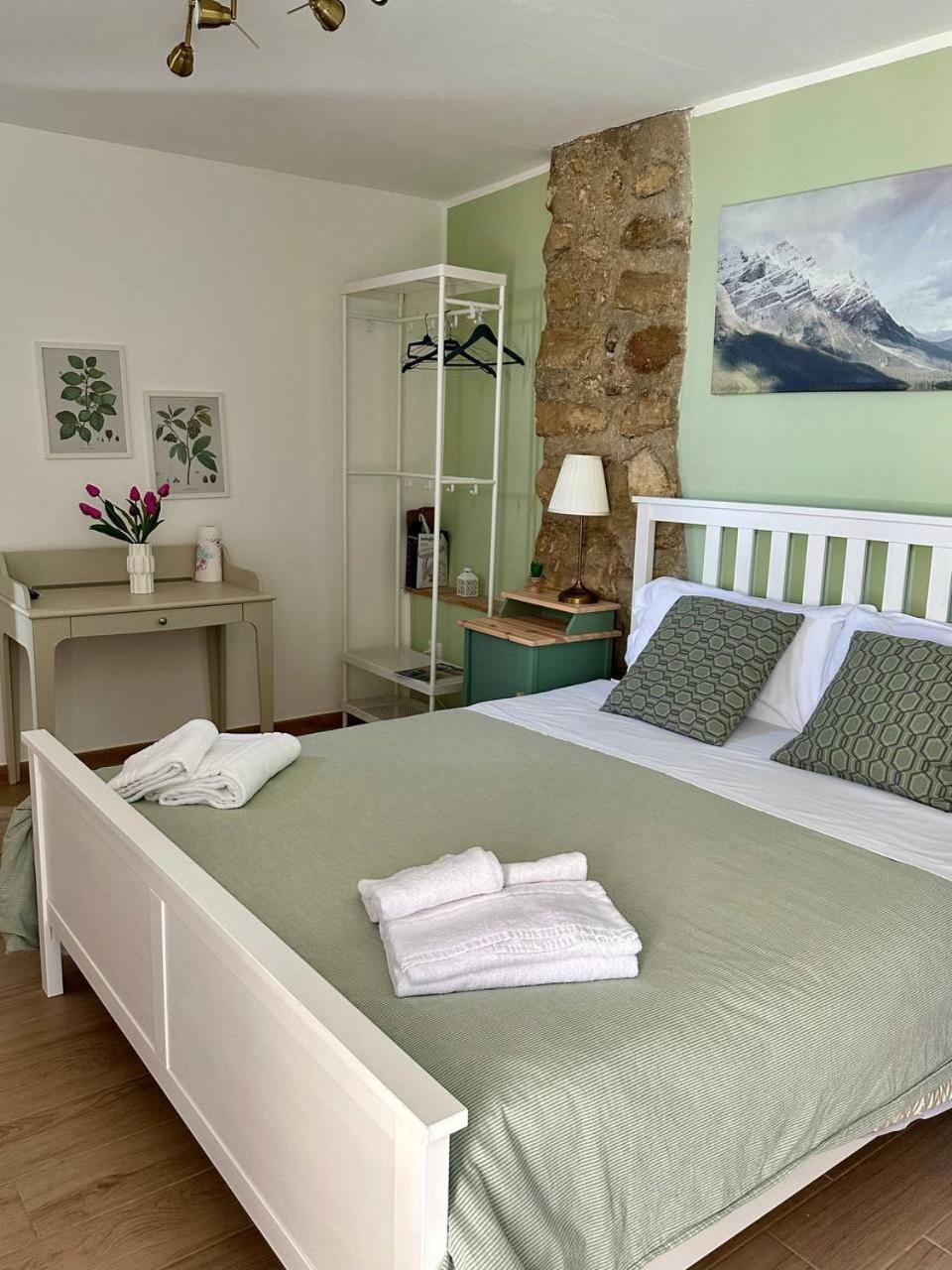 Roba Albanisi Hotel Aragona Kültér fotó